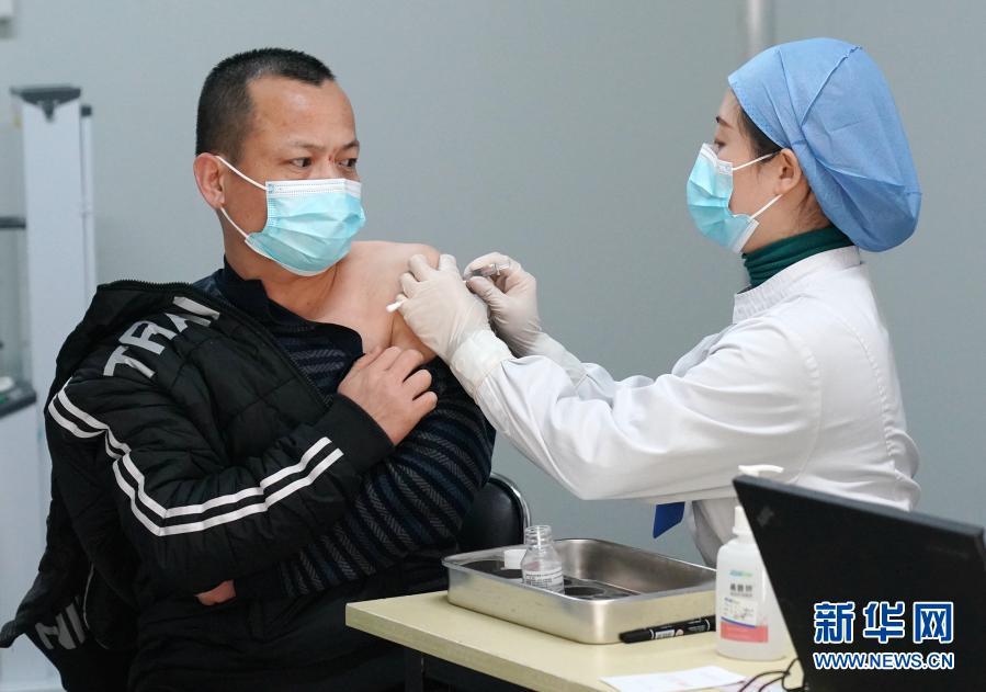 Beijing aplica 73.537 vacinas contra Covid-19 em dois dias