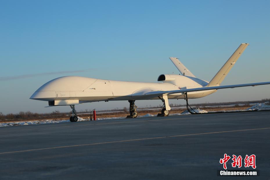 Drone chinês WJ-700 realiza primeiro voo