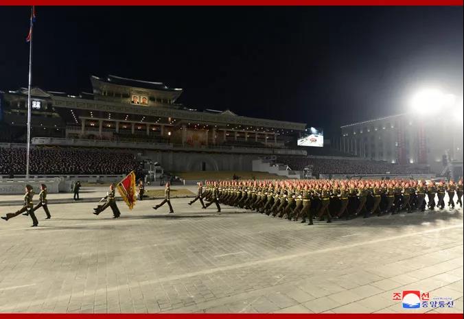 RPDC realiza desfile militar para celebrar congresso do partido