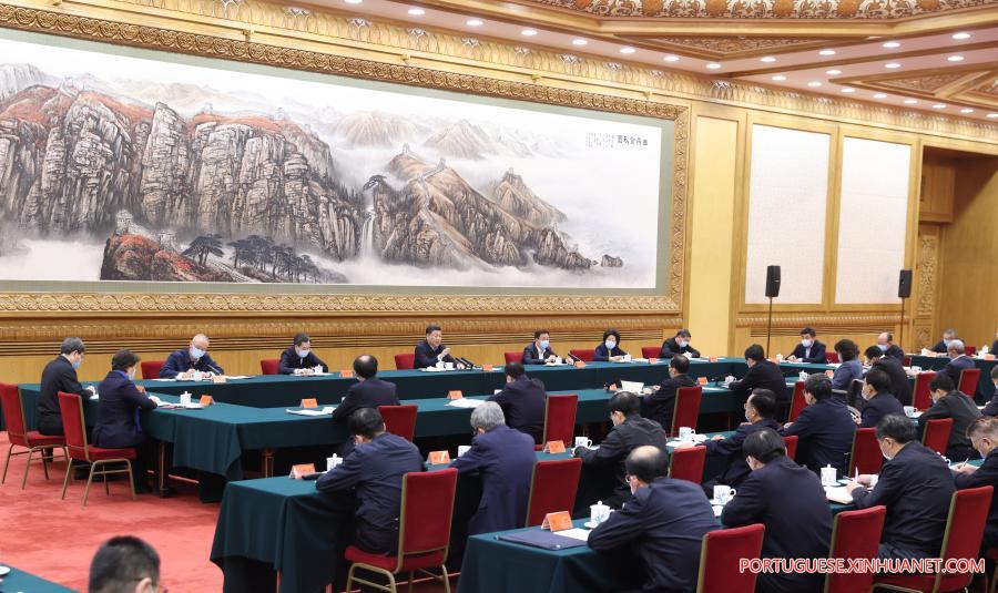 Xi destaca promoção da preparação de Beijing 2022 com perfeição