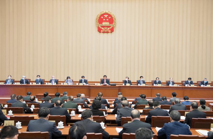 Mais alto órgão legislativo da China conclui sessão do comitê permanente