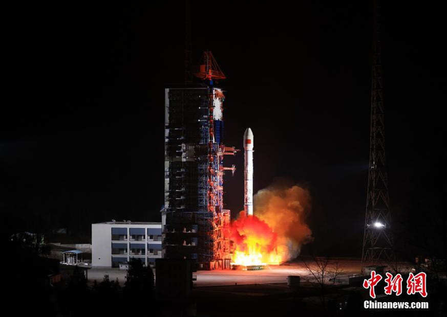 China lança com sucesso novo satélite experimental de tecnologia da comunicação