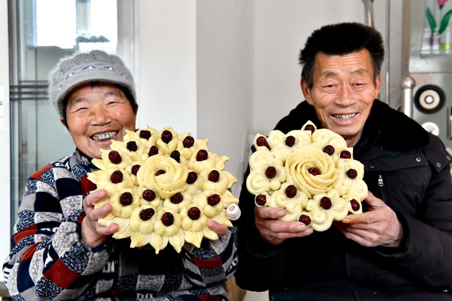Chineses fazem uma grande variedade de aperitivos durante o Ano Novo Lunar