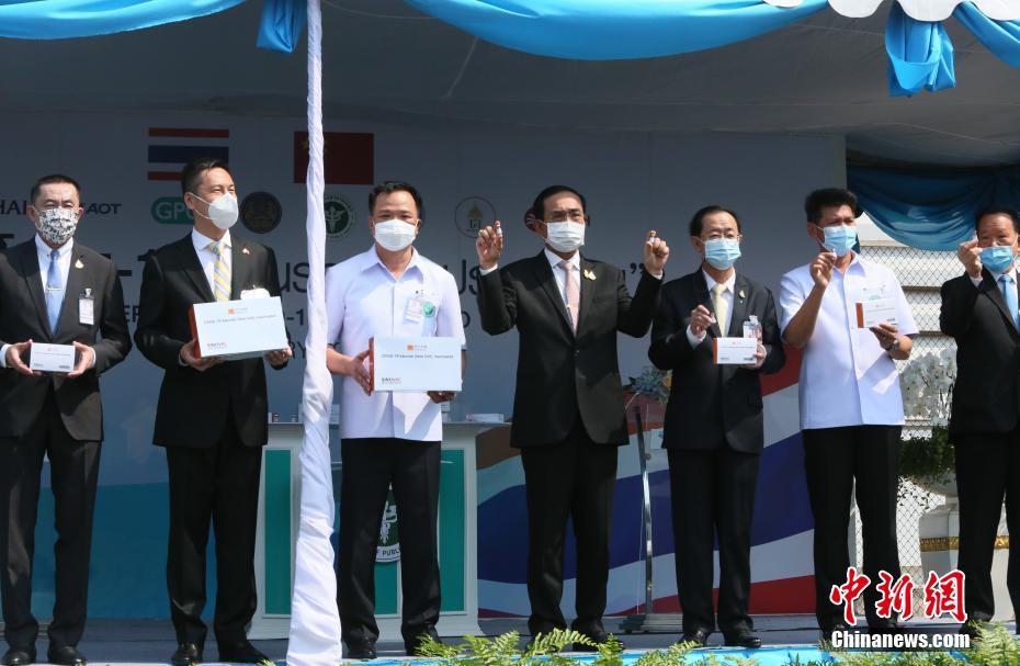 Primeiro lote da vacina chinesa contra a Covid-19 chega à Tailândia