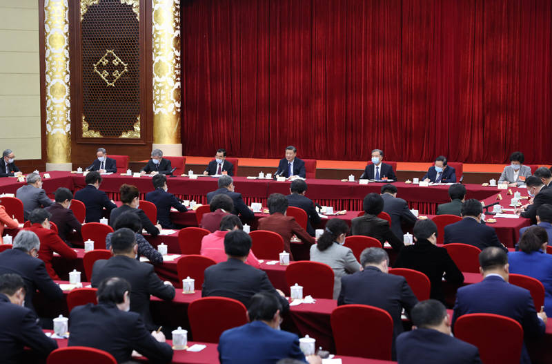 Xi destaca proteção da saúde do povo e construção da educação pública básica de qualidade