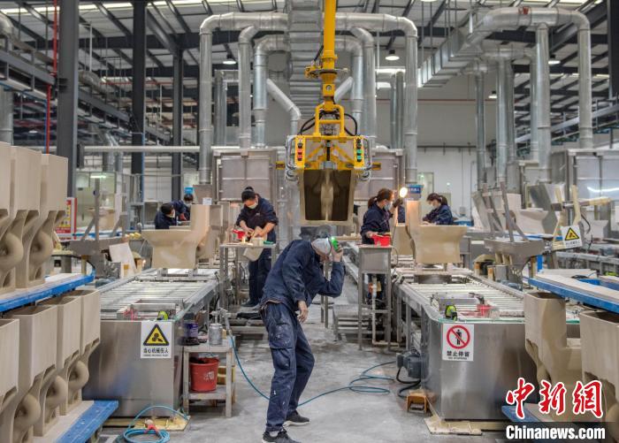 Fujian: Primeira fábrica de cerâmica inteligente 5G