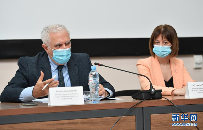 Ministra da Saúde da Geórgia afirma que vacina chinesa é segura e eficaz