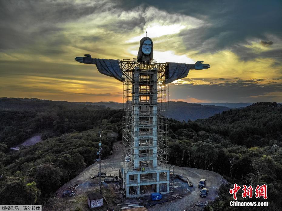 Brasil construirá mais uma estátua de Cristo