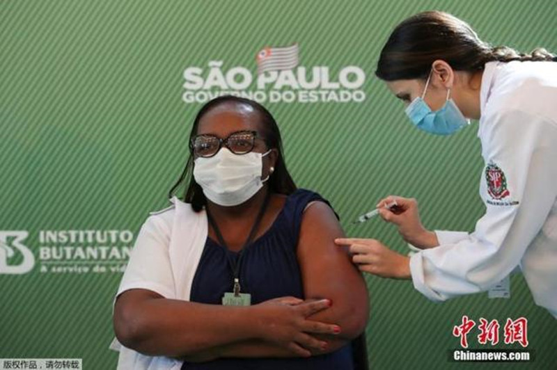 Ministro da Saúde do Brasil afirma que toda população será vacinada contra COVID-19 em 2021