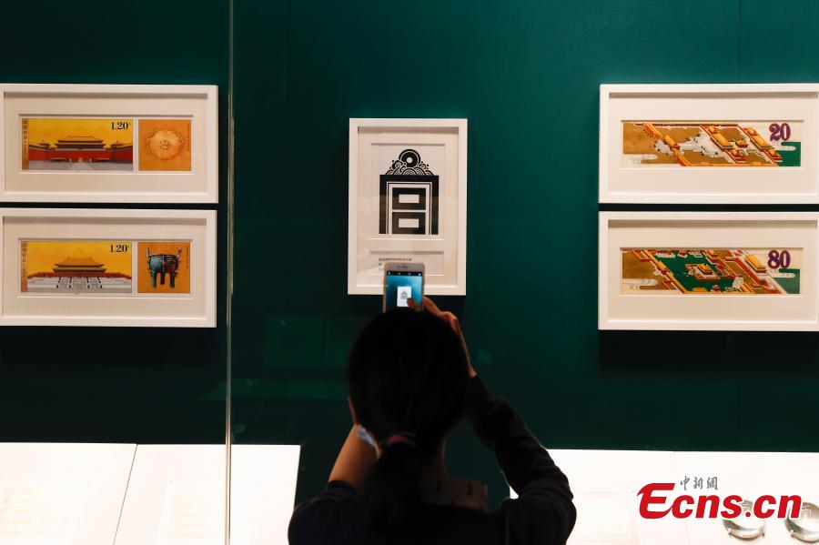 Exposição de selos com relíquias culturais é inaugurada no Museu do Palácio