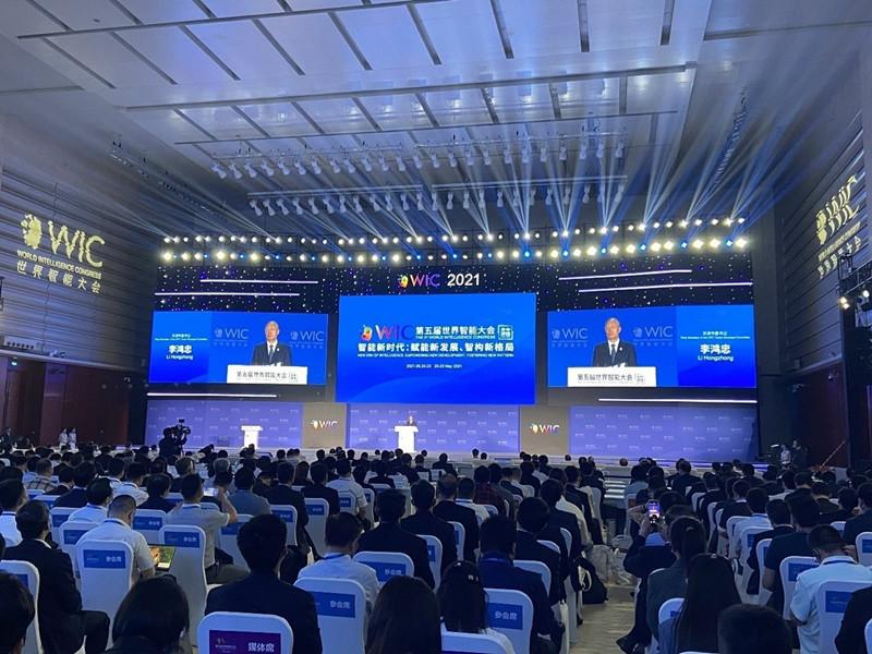 Tianjin realiza 5º Congresso Mundial de Inteligência