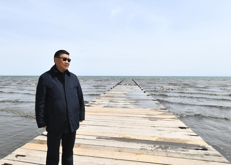 Xi inspeciona distrito de Gangcha em Qinghai