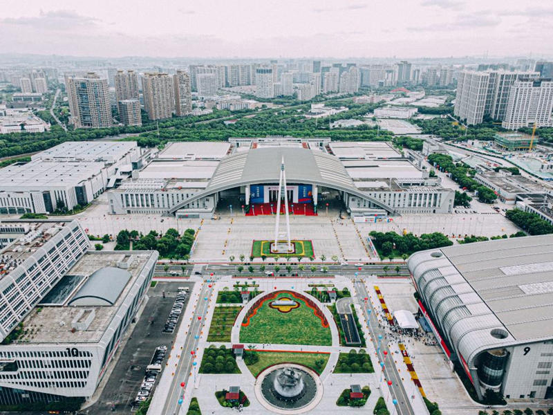 Expo China-PECO é inaugurada no leste da China