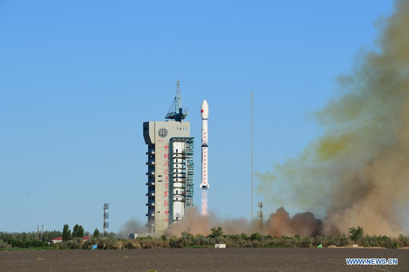 China lança novo satélite meteorológico