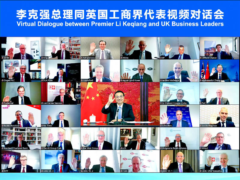 Primeiro-ministro chinês conversa com líderes empresariais britânicos