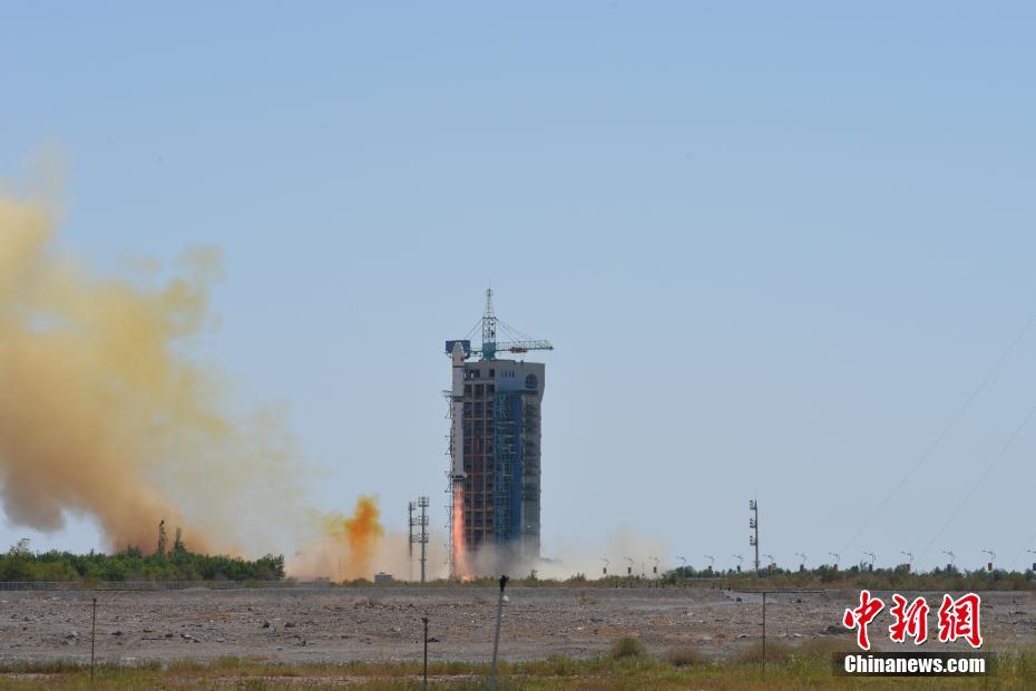 China lança com sucesso novo satélite