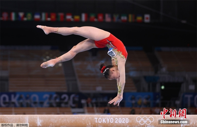 Olimpíadas: Guan Chenchen conquista medalha de ouro na trave