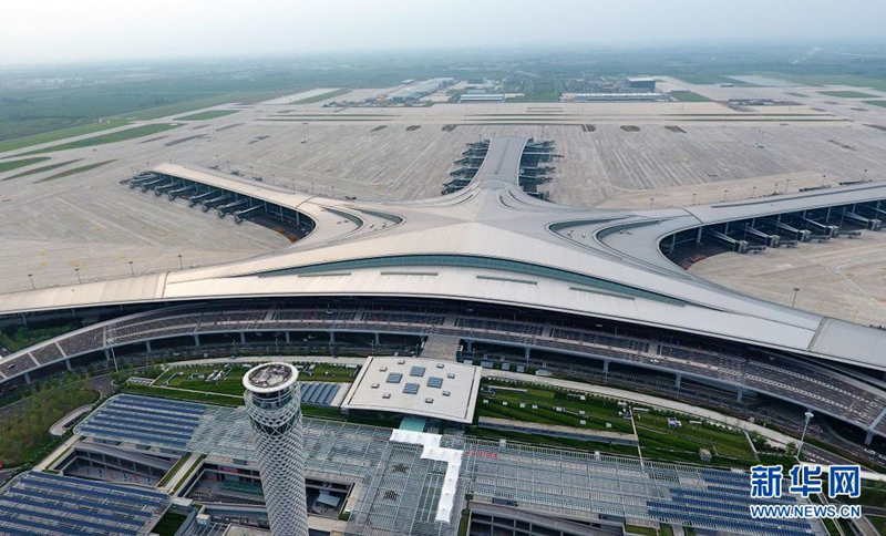 Aeroporto Internacional Jiaodong de Qingdao entra em operação