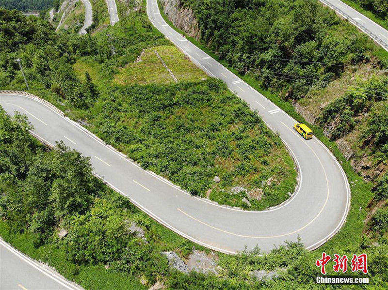 Sichuan: Grand Canyon Bashan com novo anel interno de 50 km