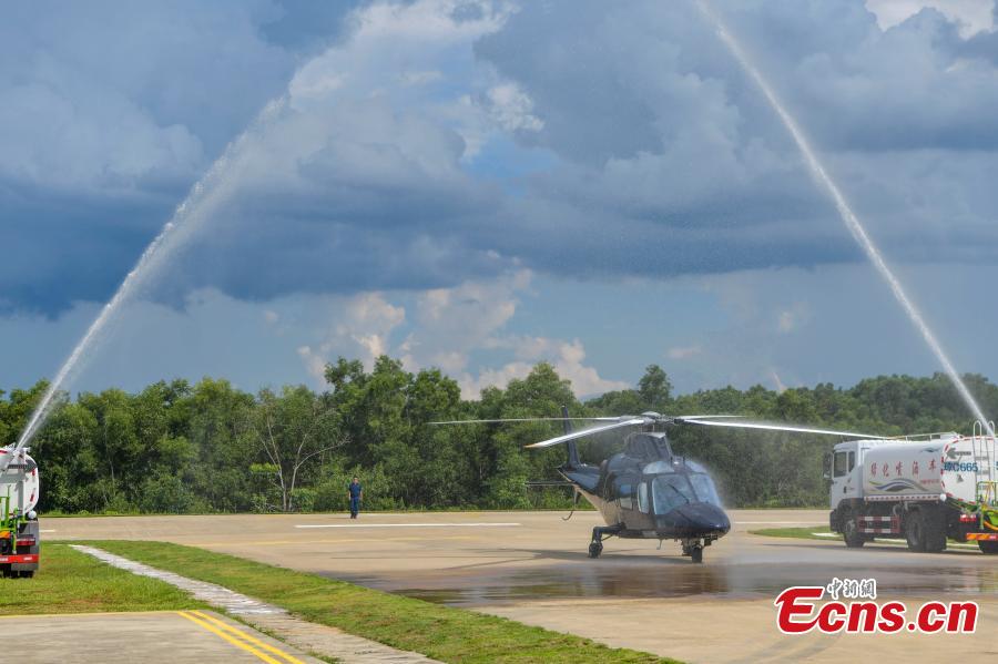 Primeiro helicóptero importado com tarifa zero chega ao FTP de Hainan