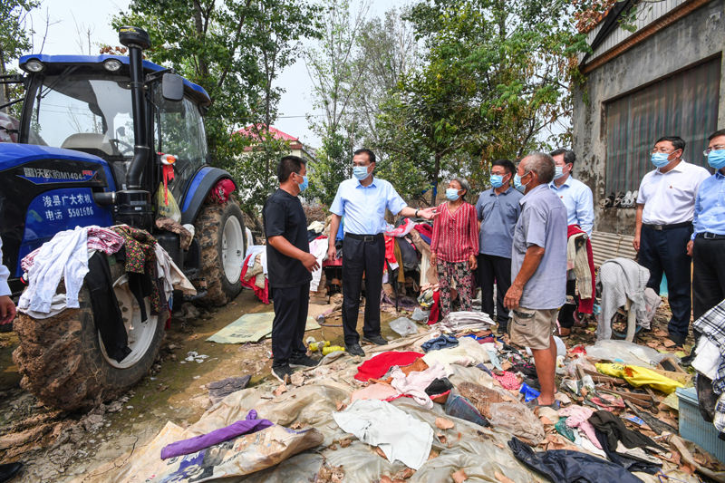 Premiê chinês enfatiza reconstrução pós-desastre em Henan