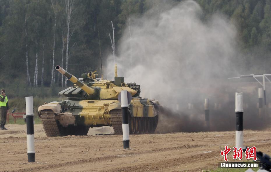 Biatlo de Tanques dos Jogos Militares Internacionais 2021 começa em Moscou