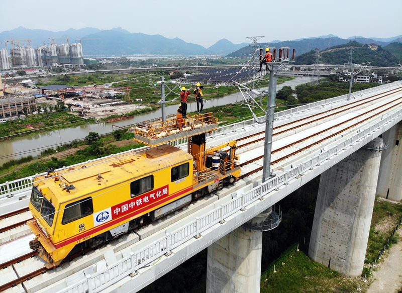 China: construção da primeira ferrovia de alta velocidade com investimento de capital privado em curso
