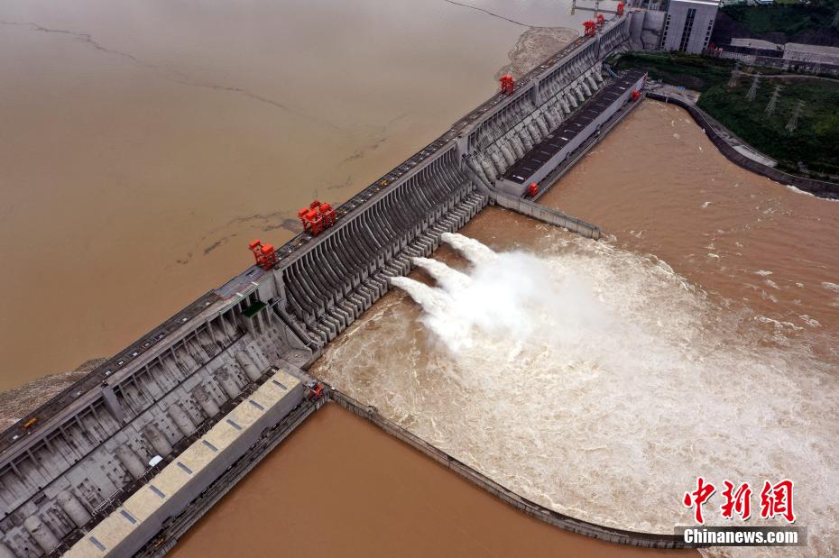 China: reservatório das Três Gargantas aumenta fluxo de descarga 