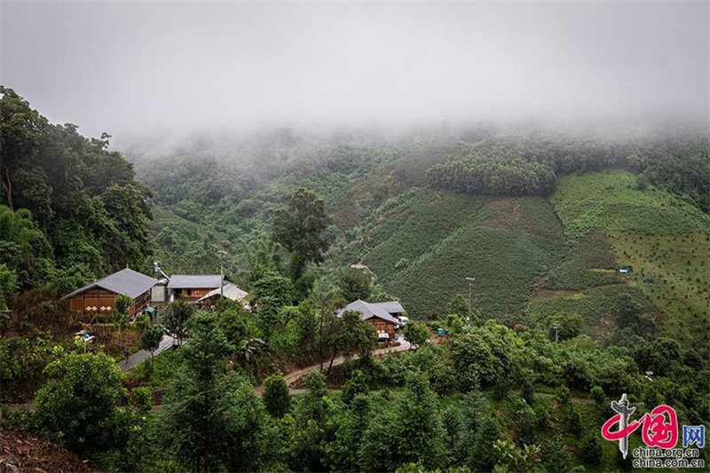 A foto mostra a vila de Shiti, condado de Yingjiang, província de Yunnan, no sudoeste da China.