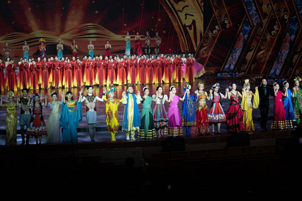 Festival Internacional de Arte e Cultura Folclórica da Grande Muralha inaugurado em Hebei
