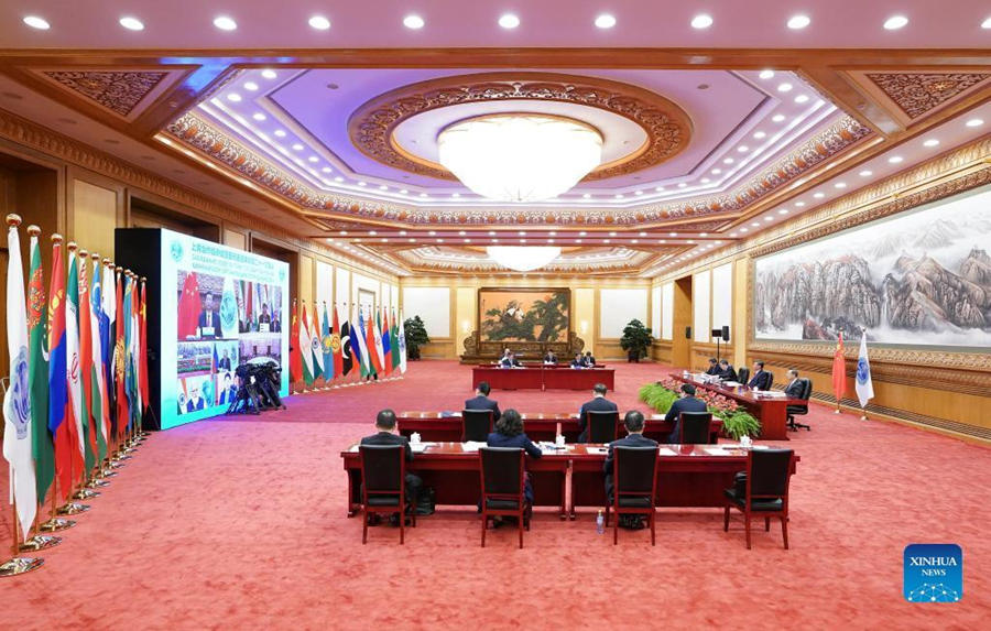 Xi Jinping discursa na reunião da OCS