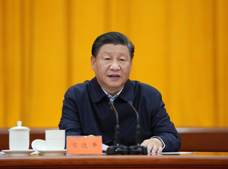 Xi pede aceleração da construção de centro mundial de talentos e inovação