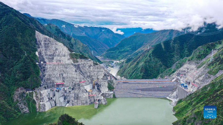 Mega usina hidrelétrica de maior altitude da China entra em operação