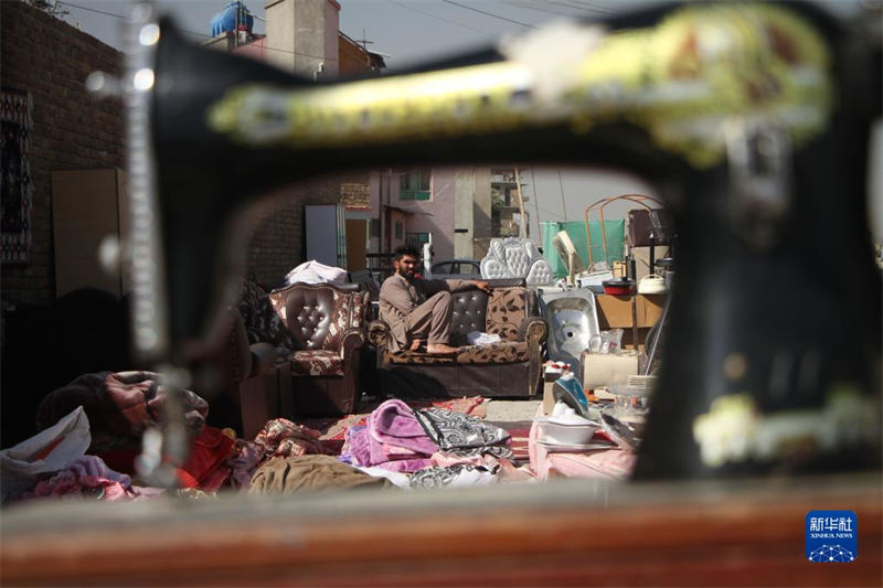 Cabul: mercado de segunda mão atrai residentes locais