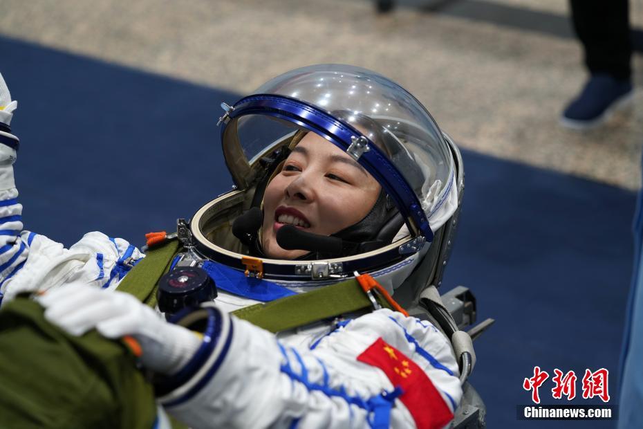 Galeria: treinamento da tripulação da missão Shenzhou-13