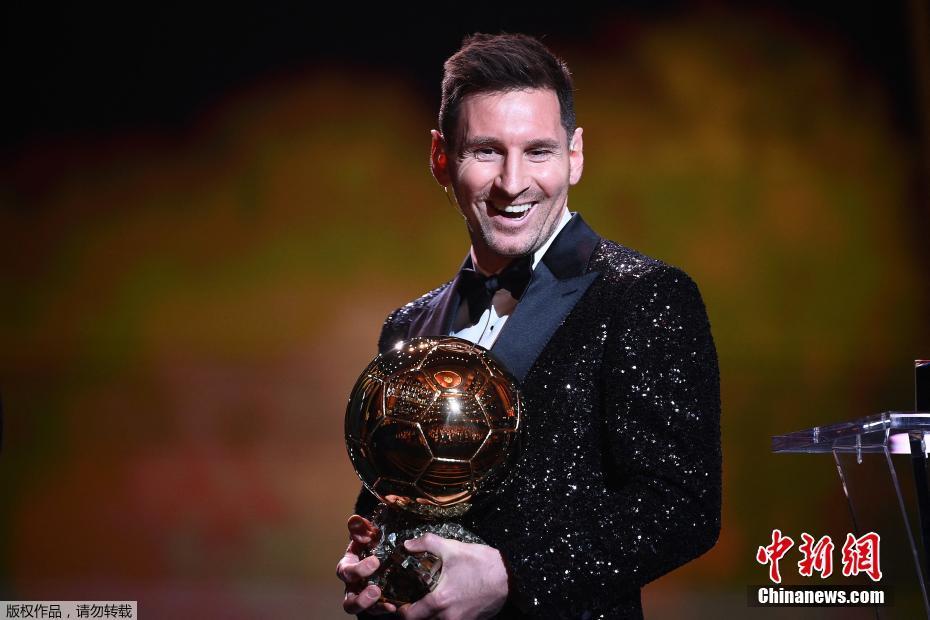 Messi eleito vencedor da Bola de Ouro 2021