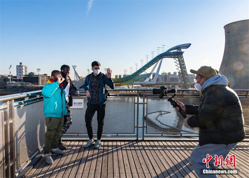 Estudantes internacionais na China desfrutam da atmosfera de Beijing 2022