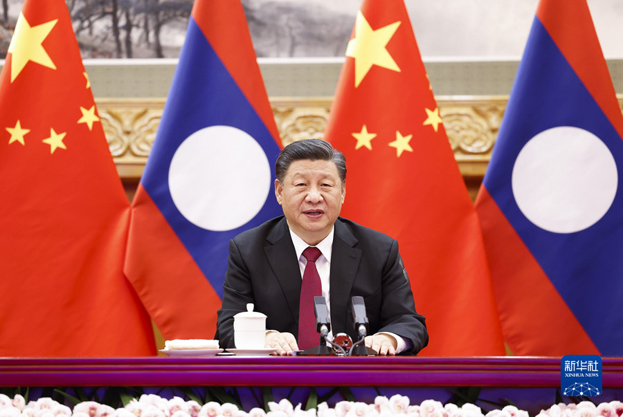 Xi e Thongloun testemunham conjuntamente abertura da ferrovia China-Laos