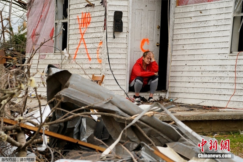 EUA: tornados em Kentucky causam 'trauma indescritível' 