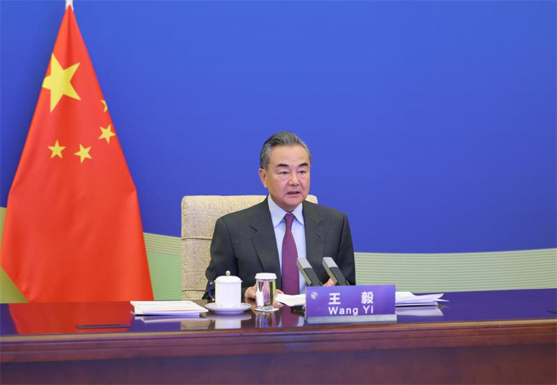 Chanceler chinês destaca Cinturão e Rota de alta qualidade para desenvolvimento comum