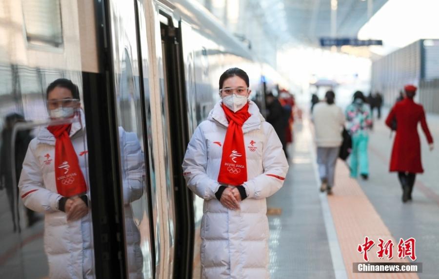 Ferrovia olímpica da China marca 2º aniversário