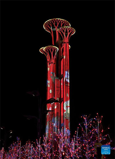Galeria: show de luzes da Torre Olímpica de Beijing