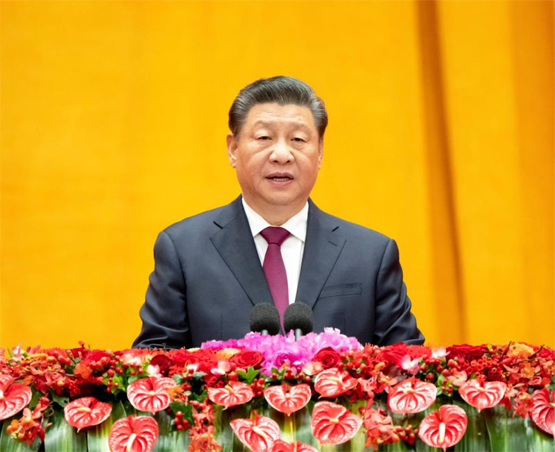 Xi Jinping estende felicitações por Festa da Primavera a todos chineses