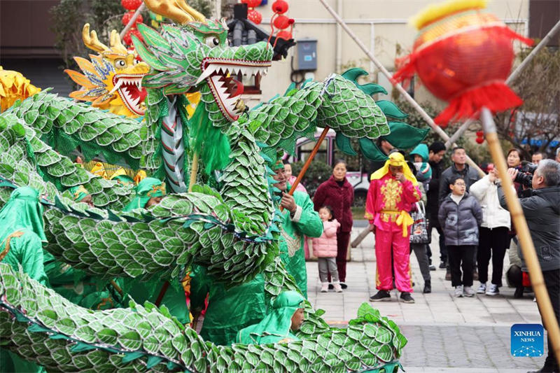 China realiza vários eventos para celebrar o próximo Festival das Lanternas