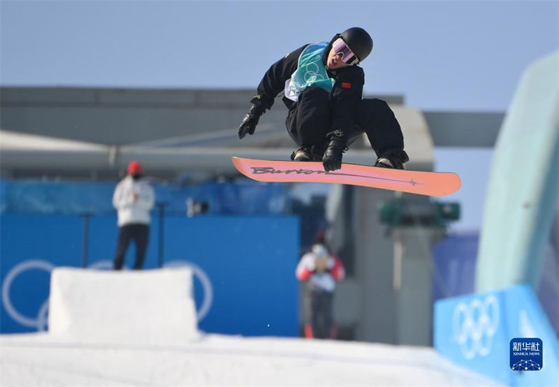 Beijing 2022: Su da China conquista ouro no snowboard big air masculino