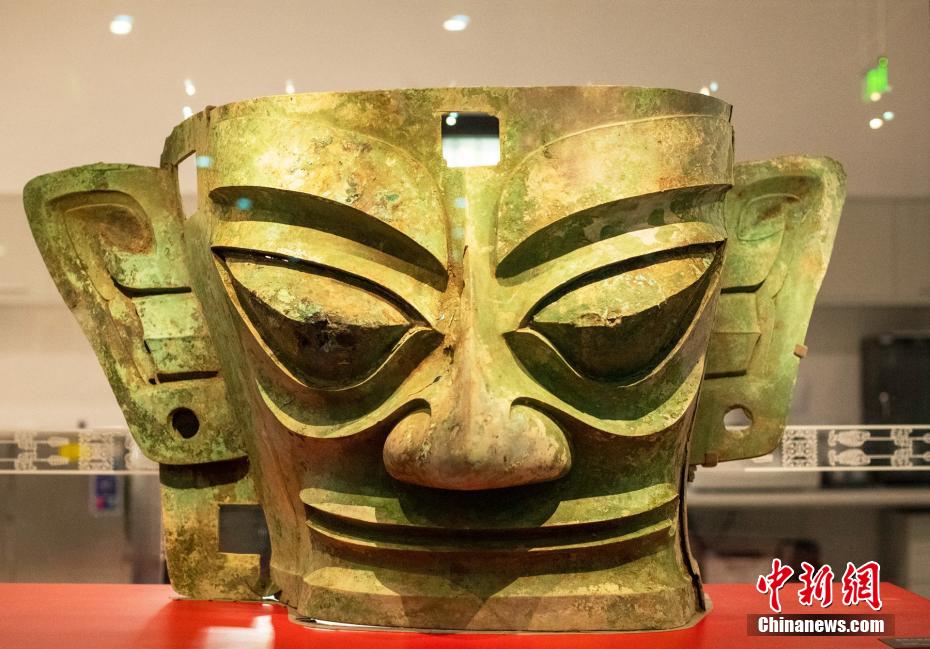 Sichuan:“máscara de bronze” de Sanxingdui está oficialmente à disposição do público
