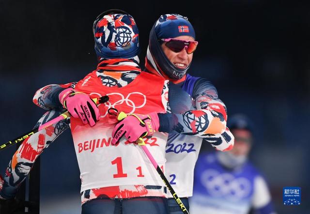 Noruega conquista ouro no sprint clássico por equipes masculino do esqui cross-country em Beijing 2022