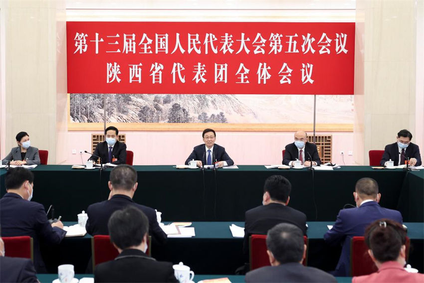 Líderes chineses participam de deliberações em sessão legislativa anual
