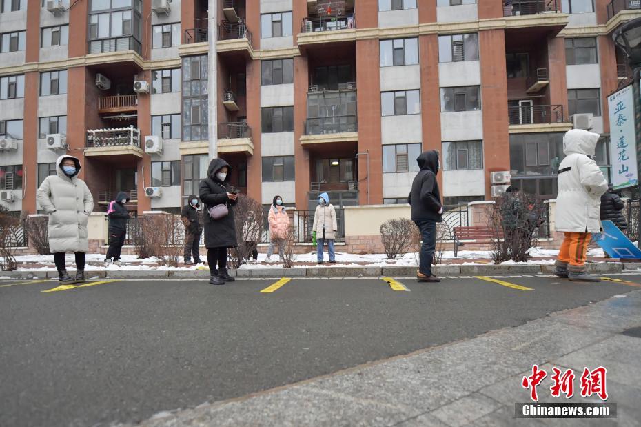 Changchun impõe lockdown em meio a surto da COVID-19