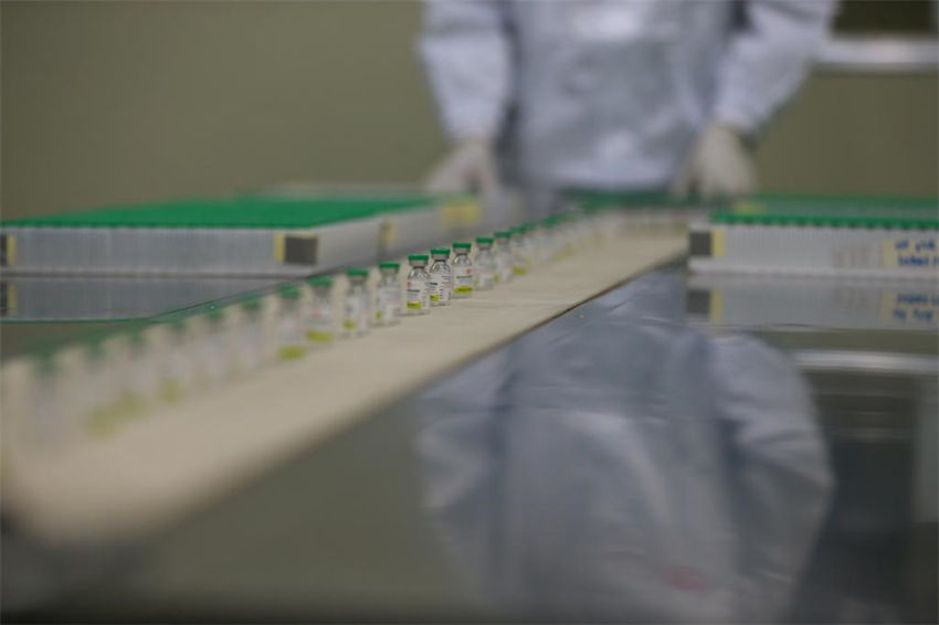 Mianmar e China produzem conjuntamente vacinas para COVID-19